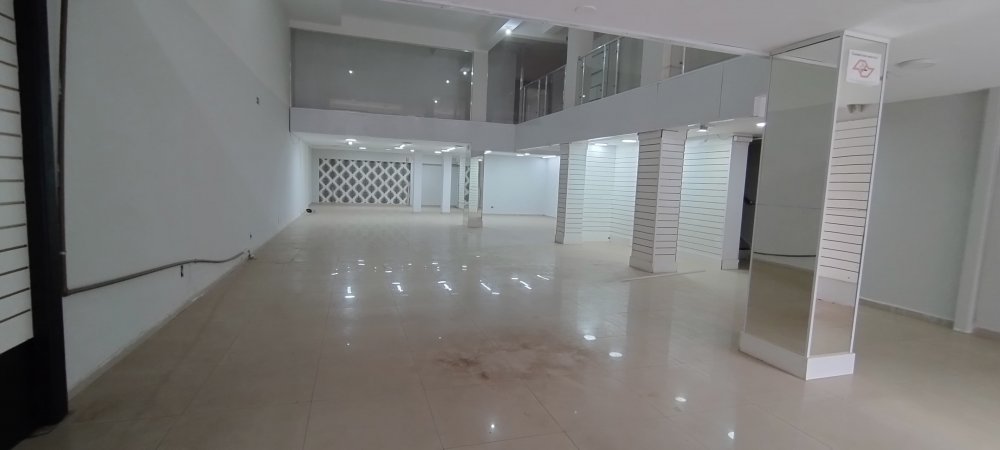 Imvel Comercial - Aluguel - Centro - Limeira - SP