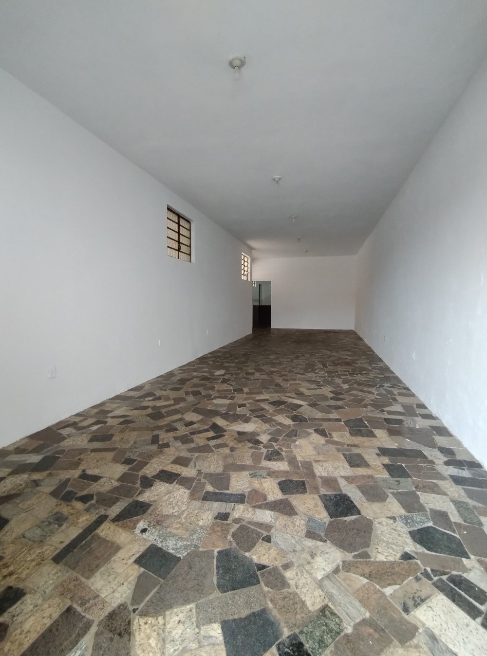 Imvel Comercial - Aluguel - Jardim Residencial Roseira - Limeira - SP