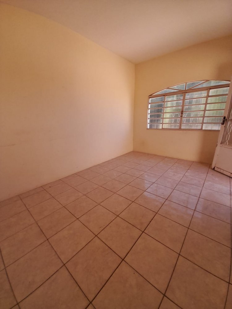 Casa - Aluguel - Vila Piza - Limeira - SP